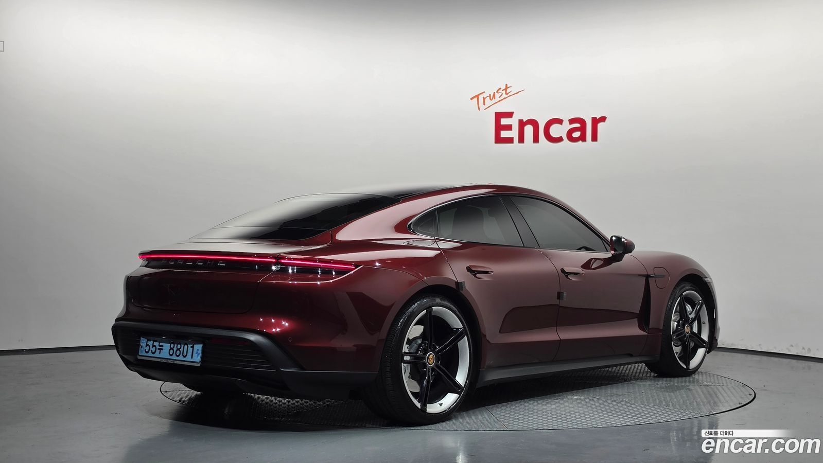 Porsche Taycan