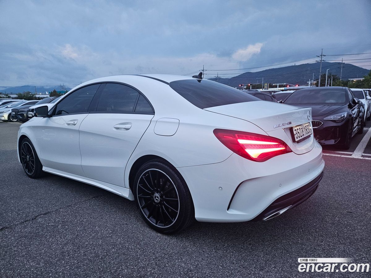 Mercedes-Benz CLA-Class
