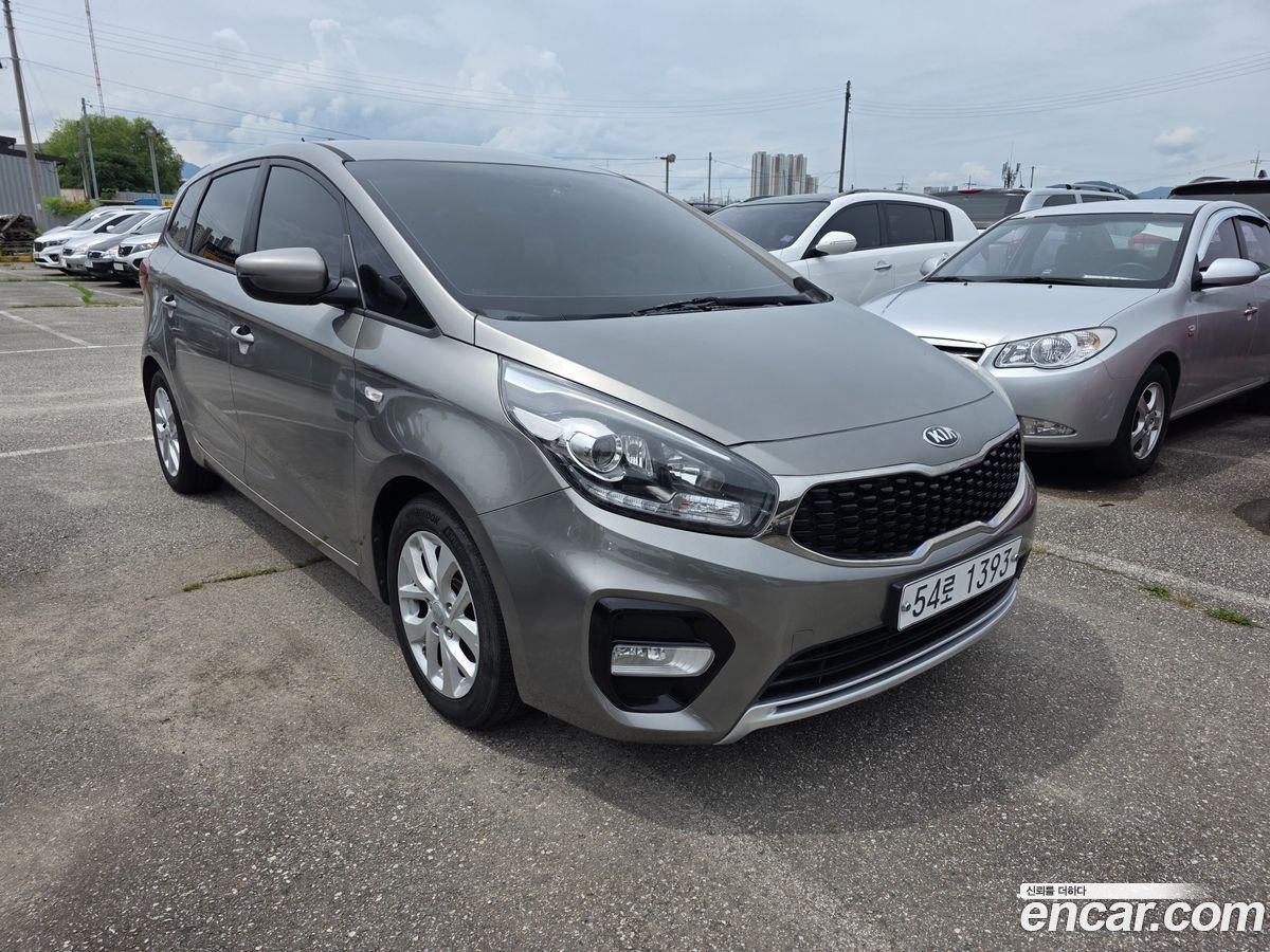 Kia Carens