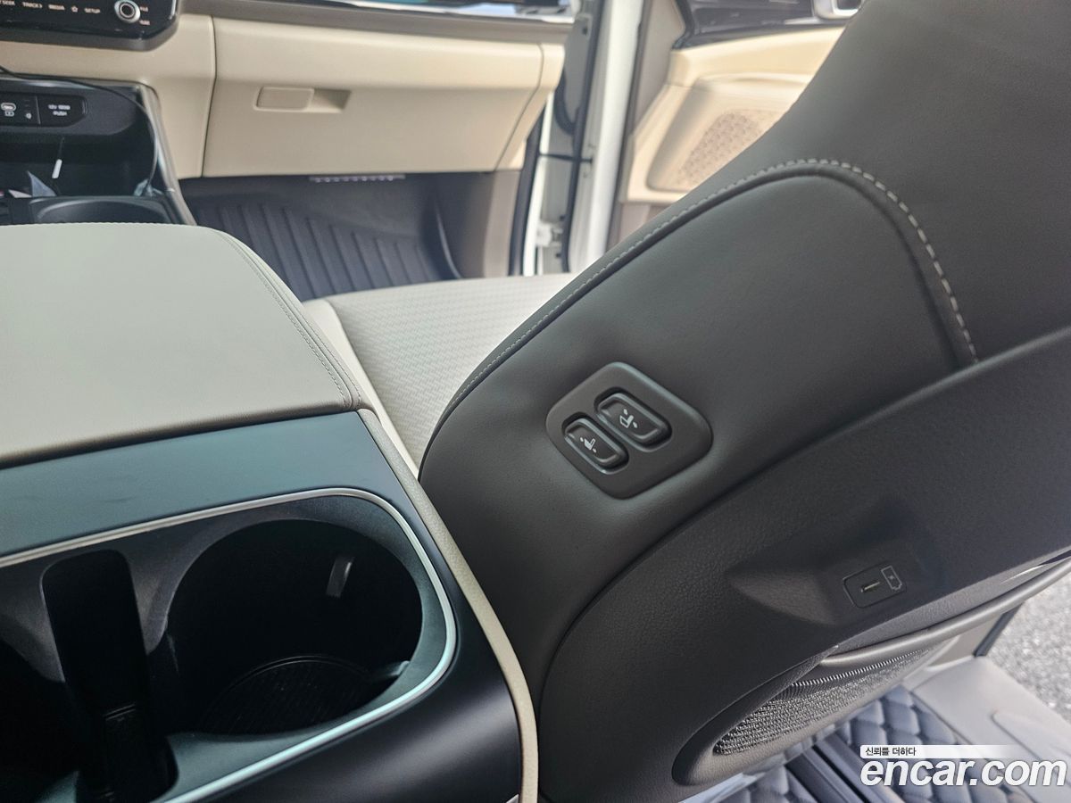 Kia Canival Mk4
