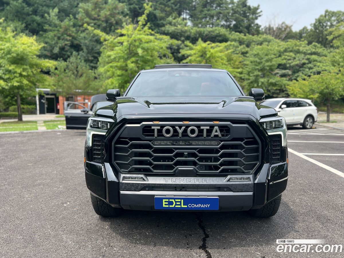 Toyota Tundra