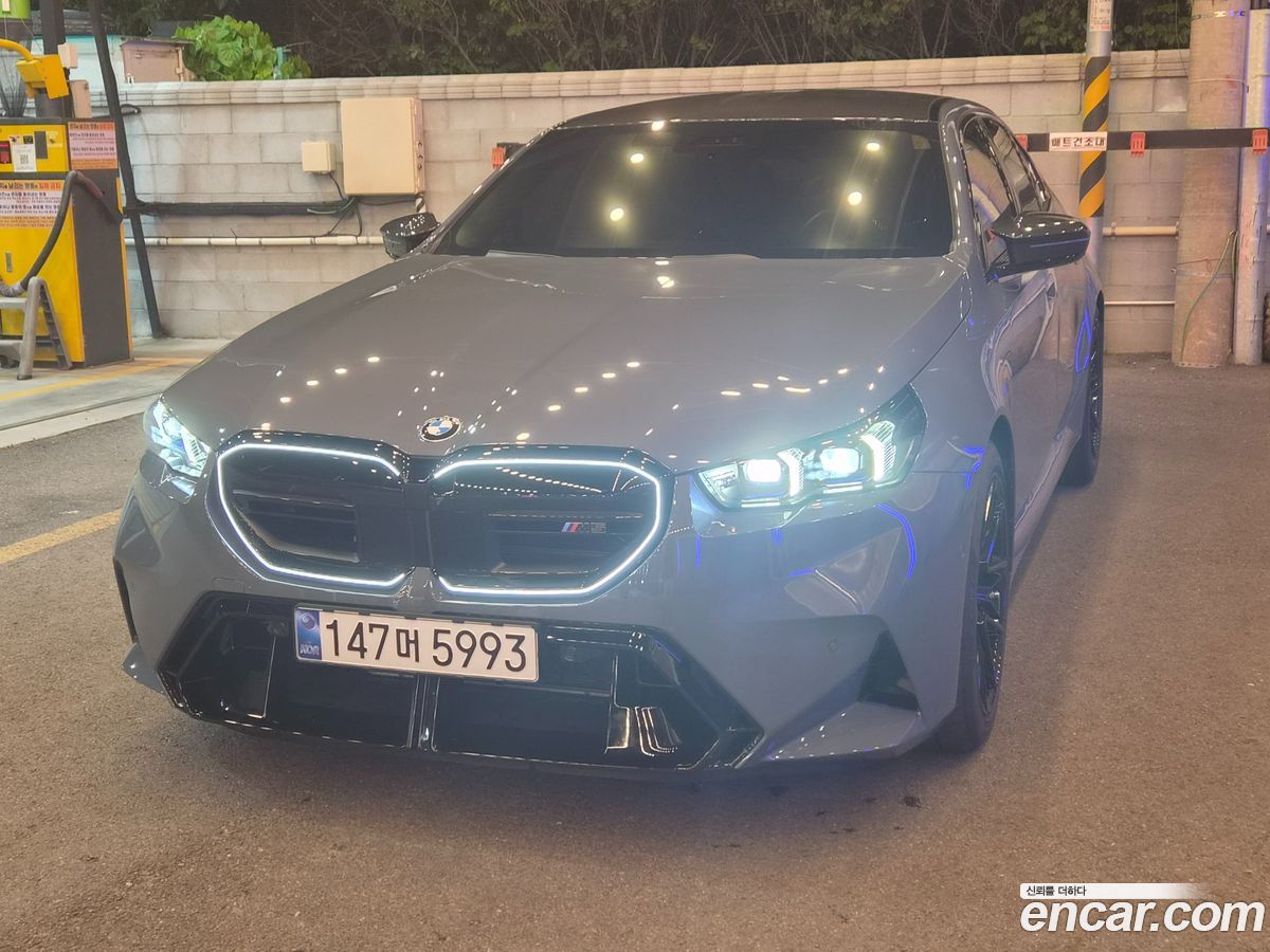 BMW M5