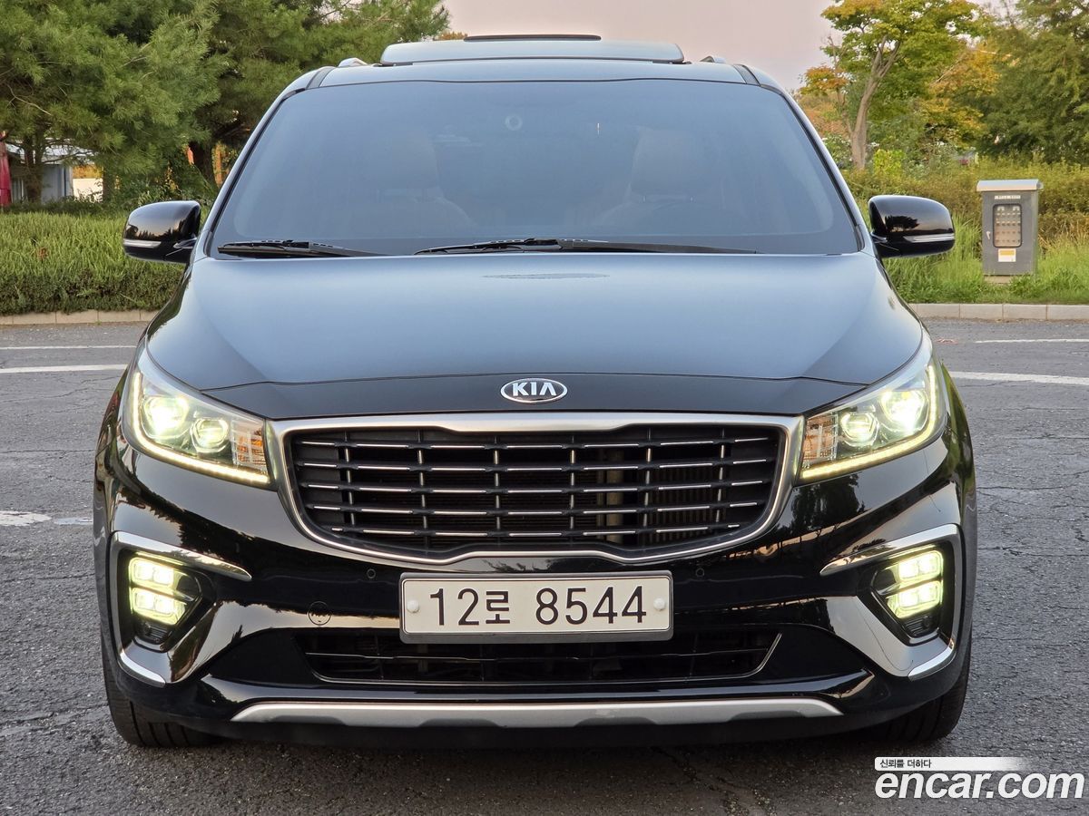 Kia Canival