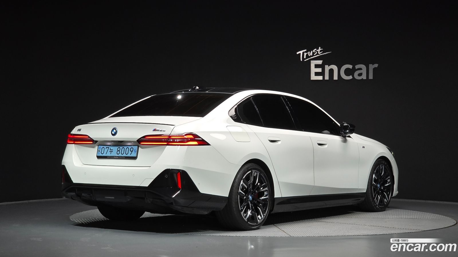 BMW i5