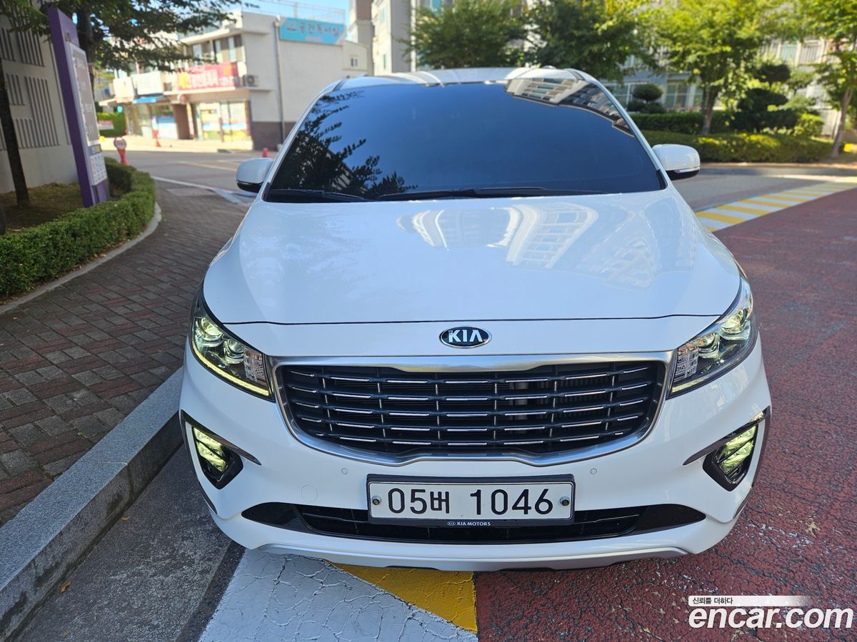 Kia Canival