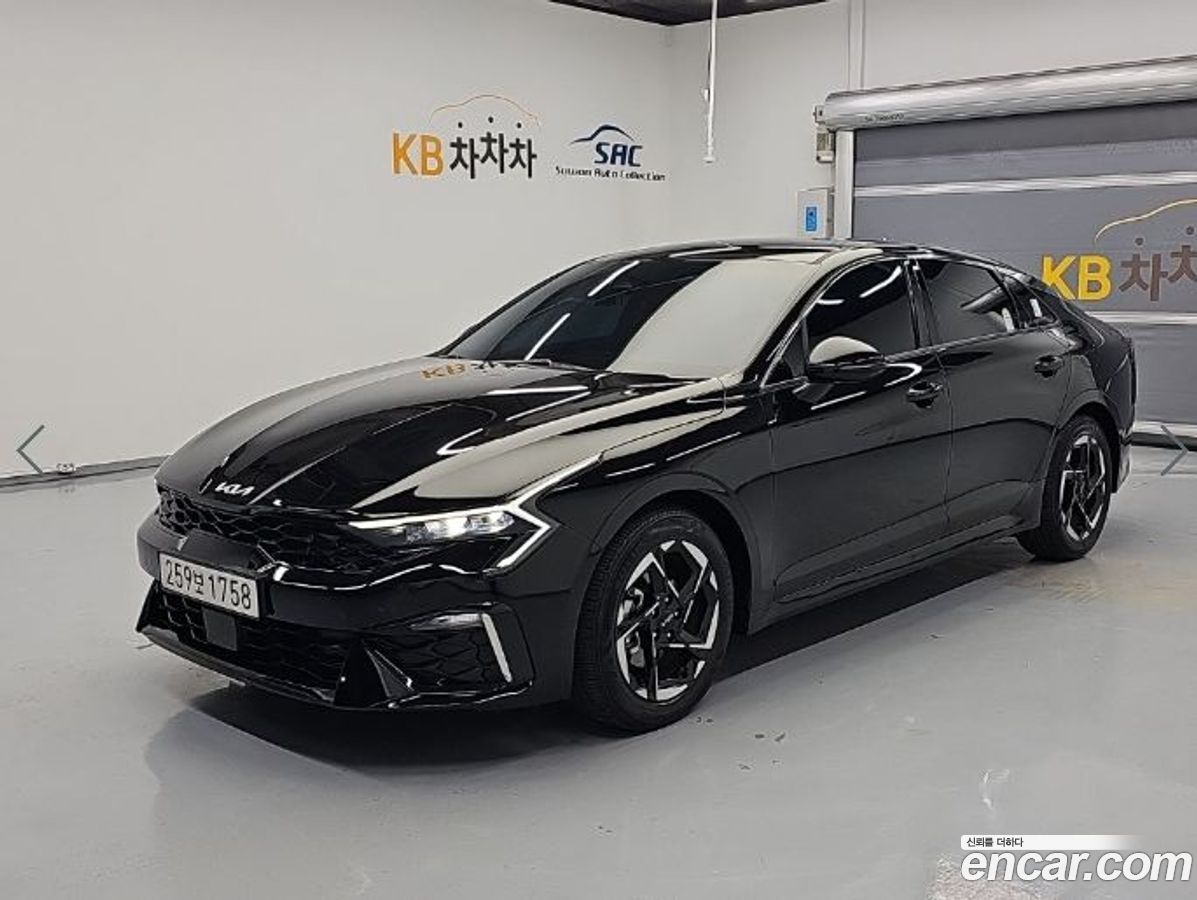 Kia K5 Mk3