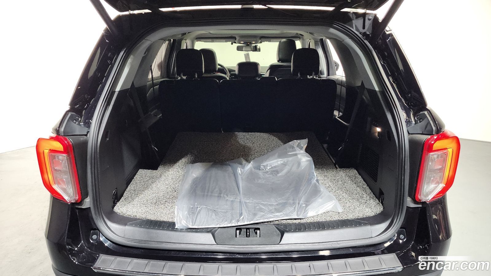 Ford Explorer Mk6