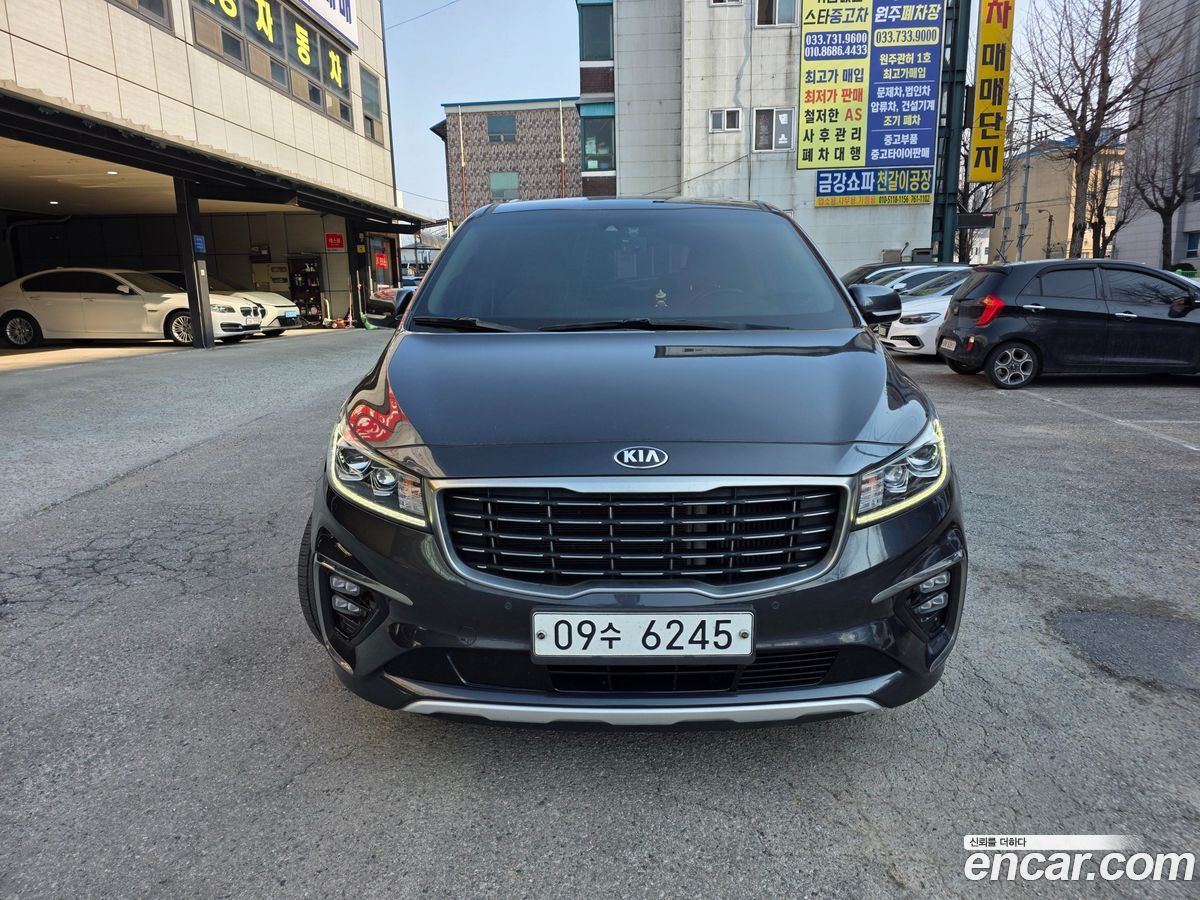 Kia Canival