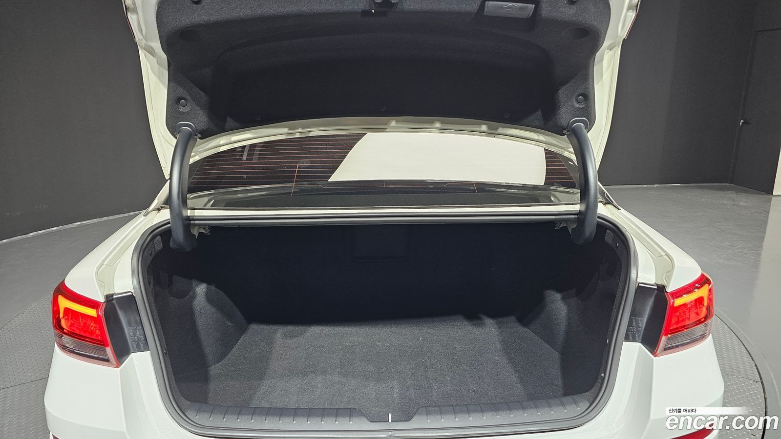 Kia K5 Mk2