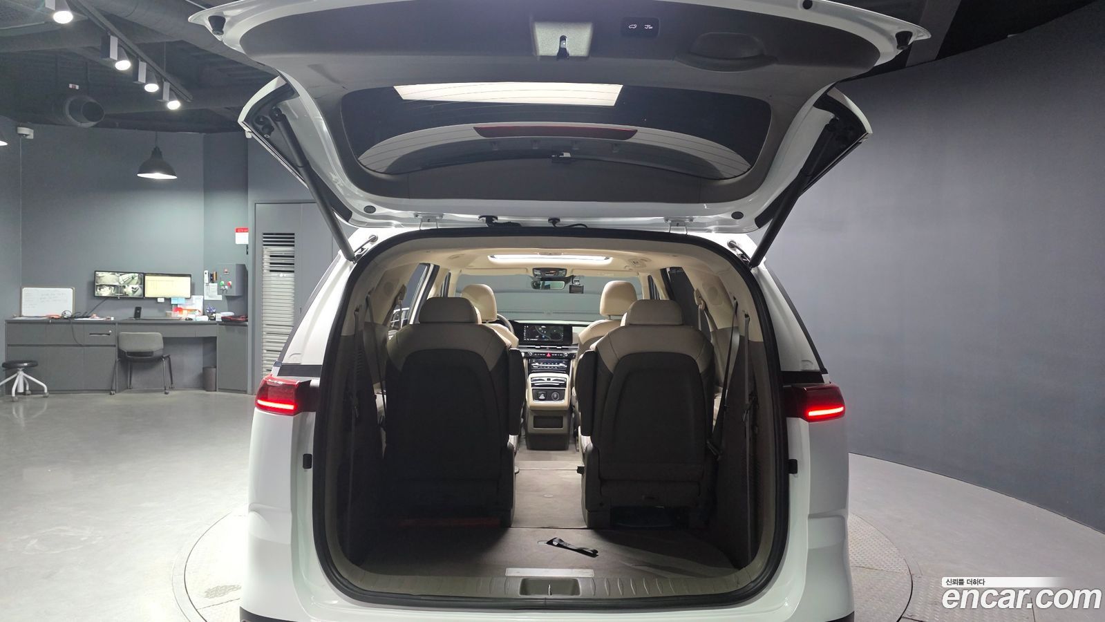 Kia Canival Mk4