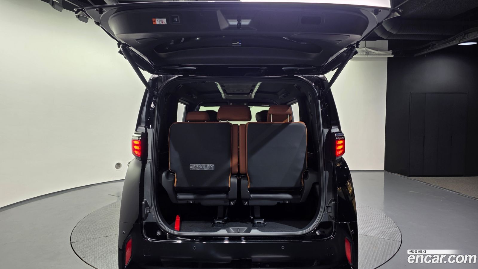 Toyota Alphard Mk4