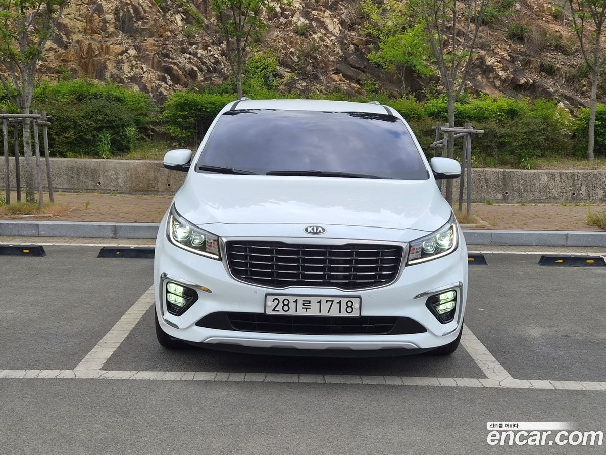 Kia Canival