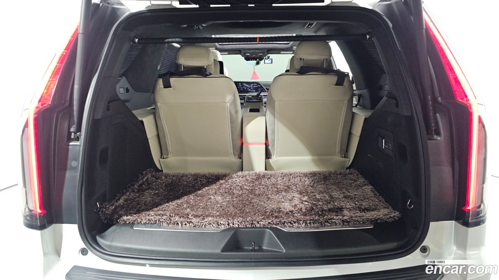 Cadillac Escalade Mk5