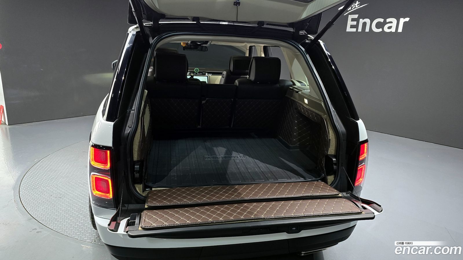 Land Rover Range Rover Mk4