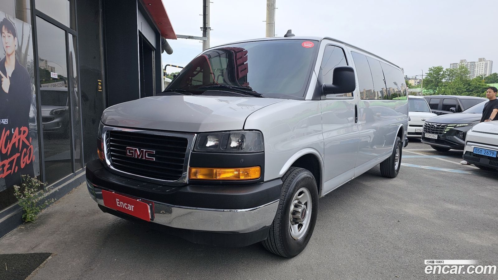 GMC Savana