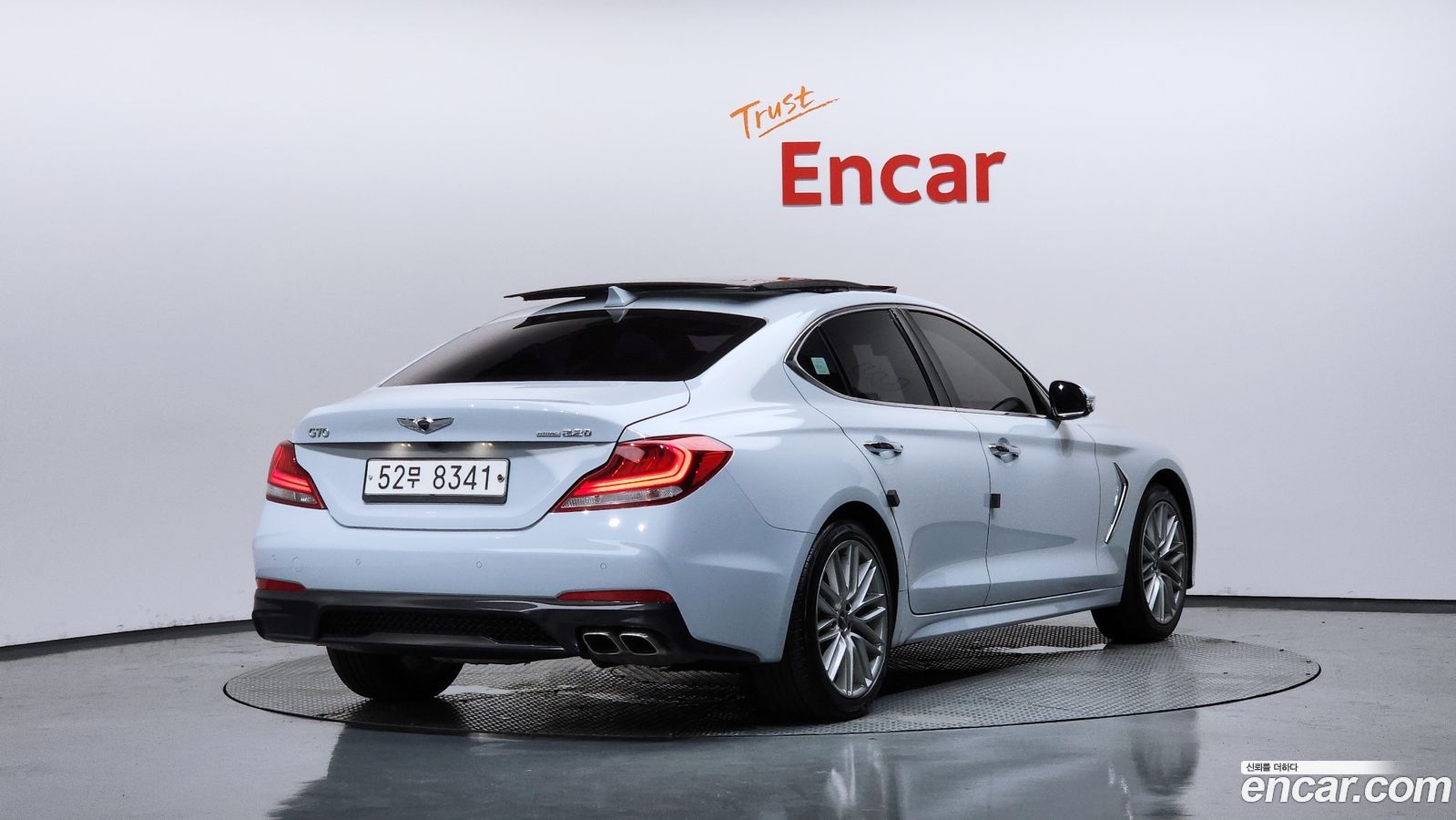 Genesis G70