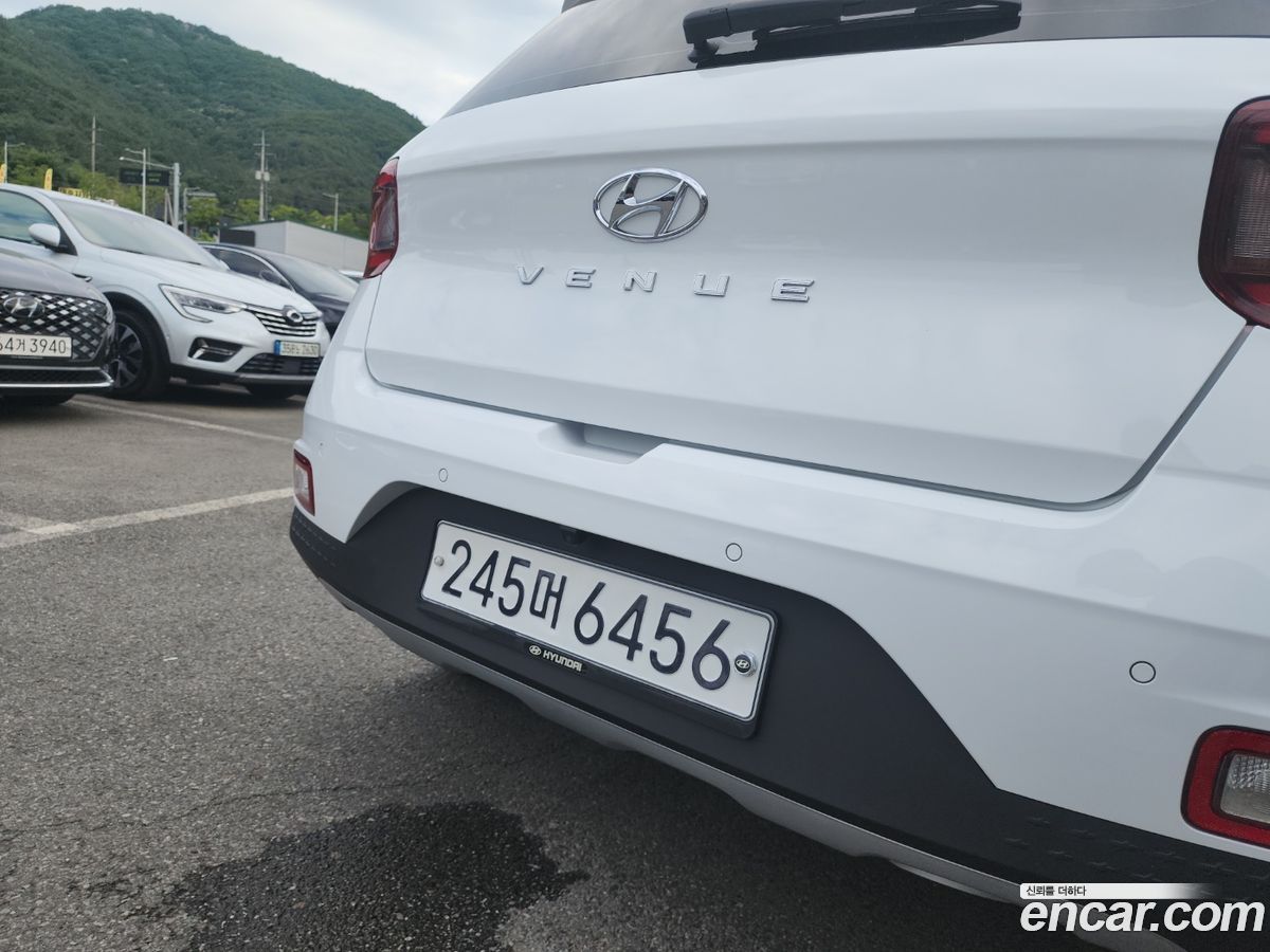 Hyundai Venue