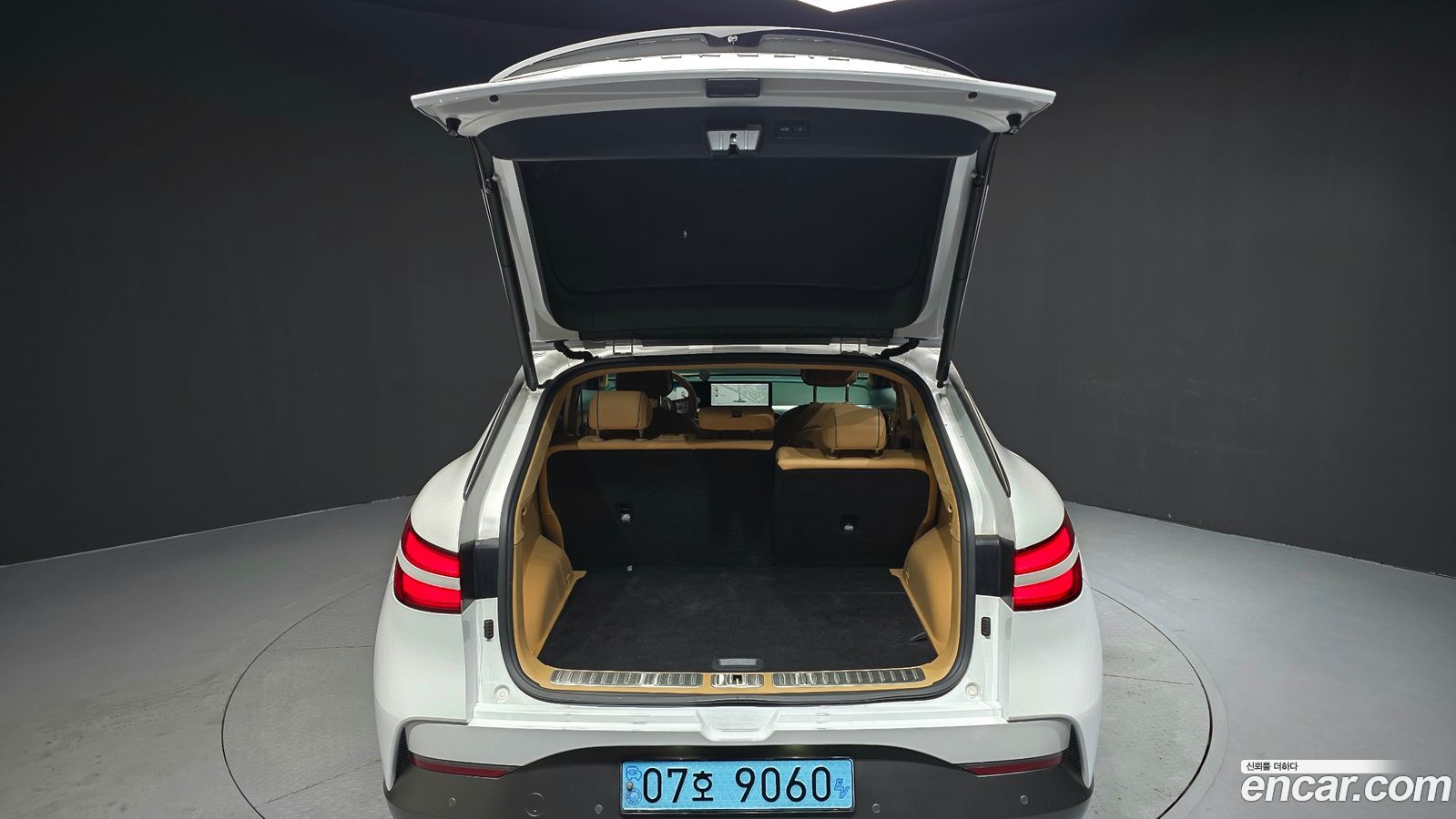 Genesis GV60