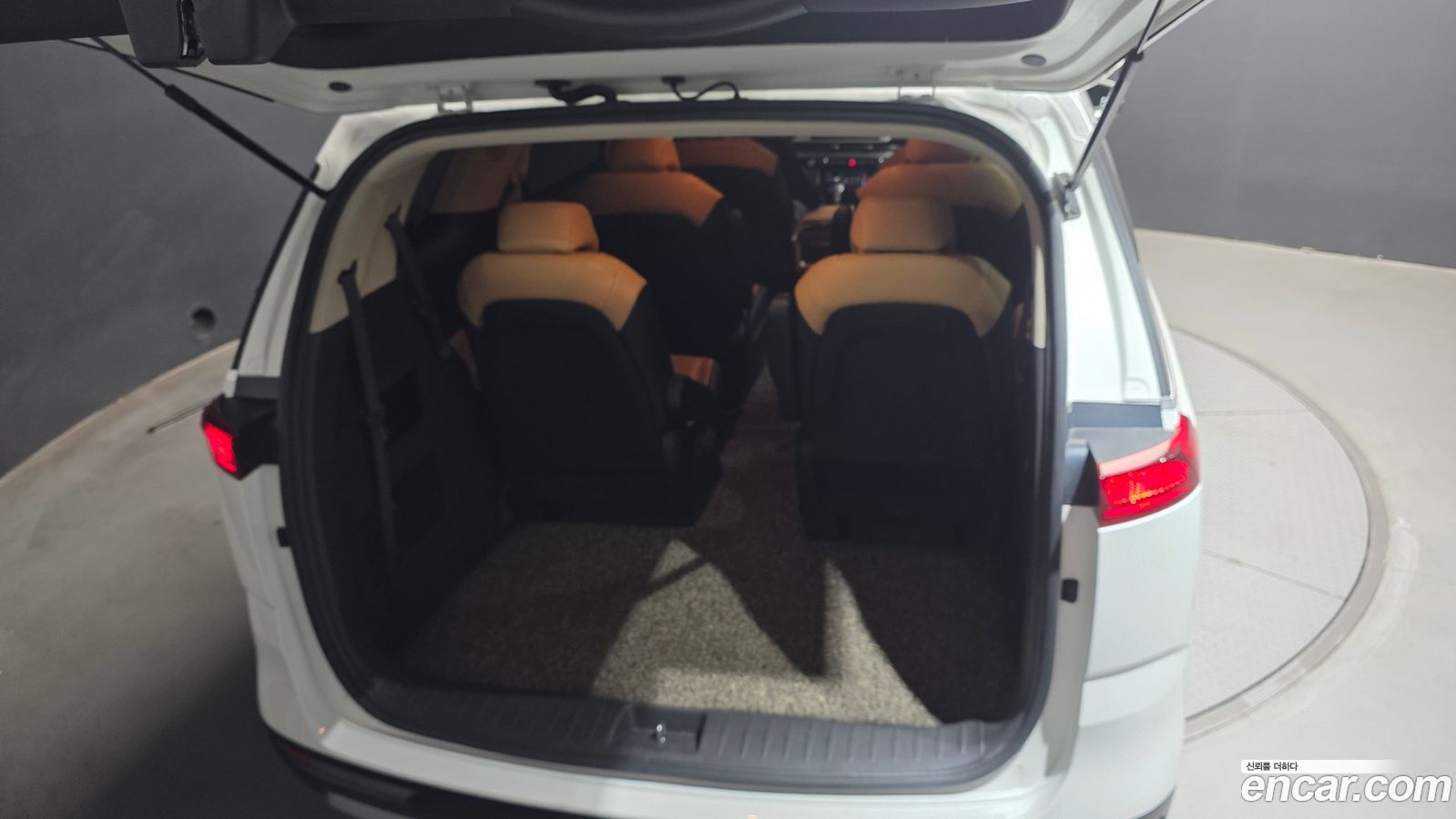 Kia Canival Mk4