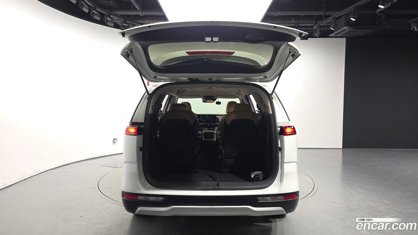 Kia Canival Mk4