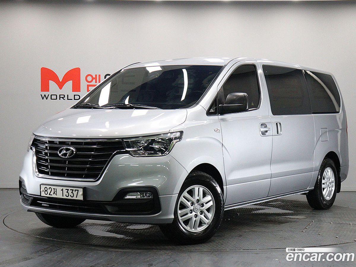 Hyundai Starex