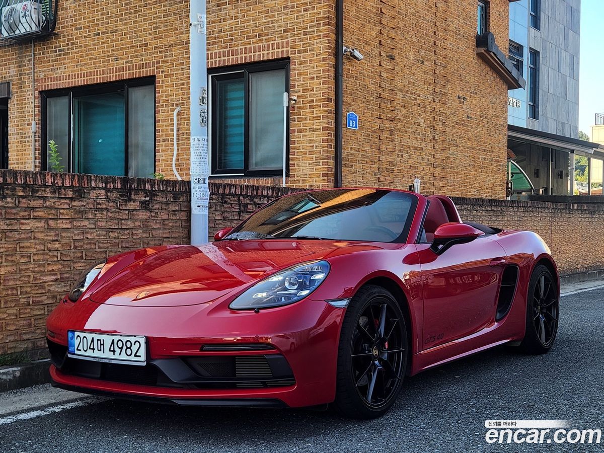 Porsche 718