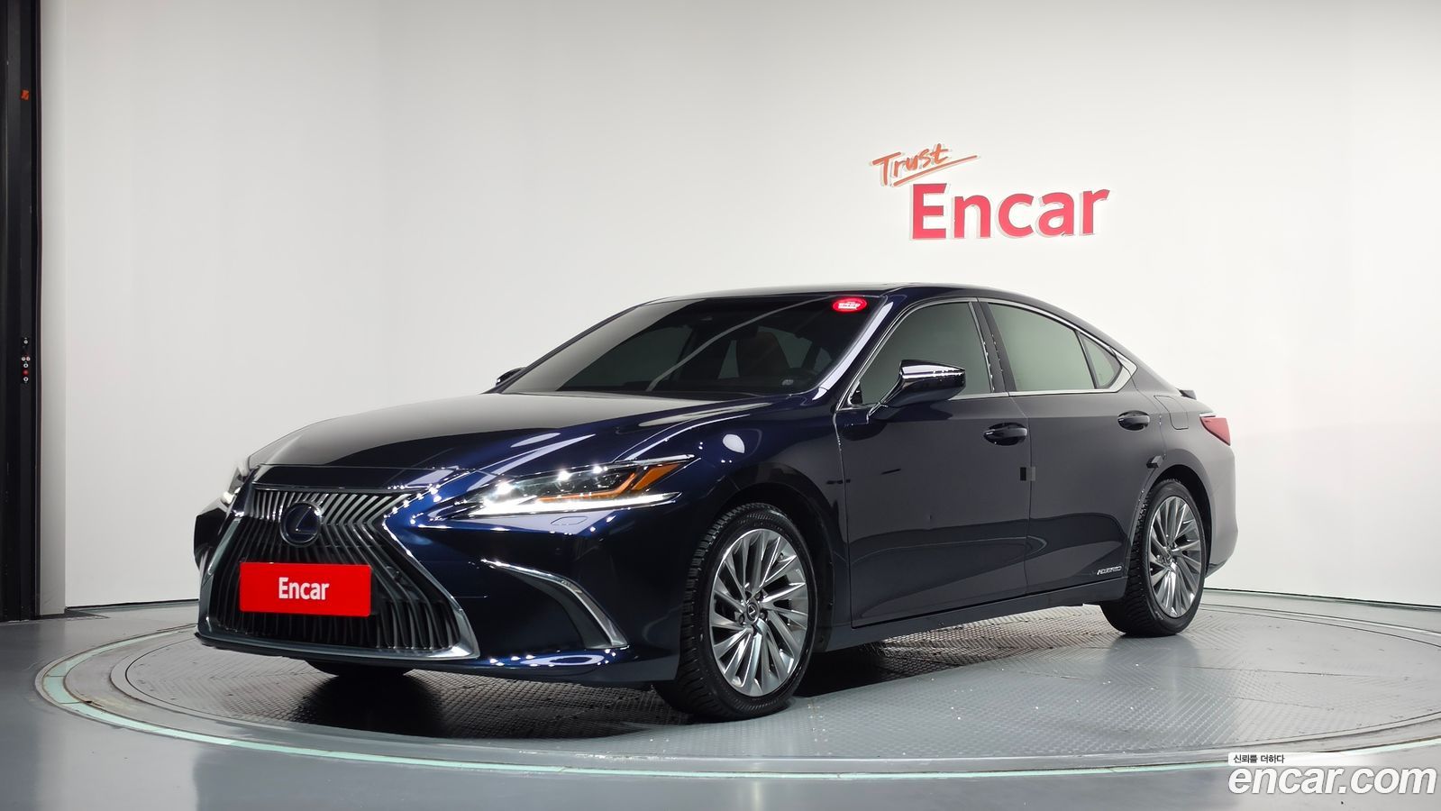 Lexus ES Mk7