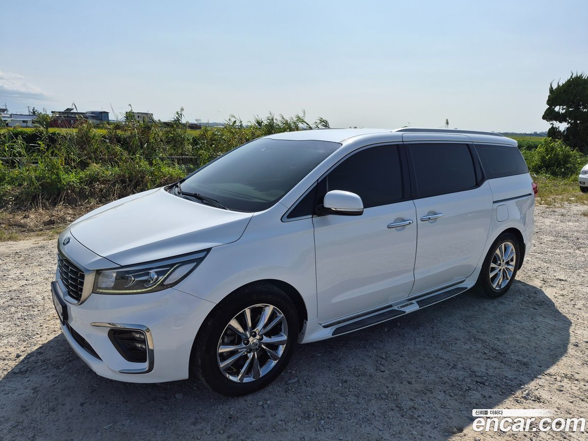 Kia Canival