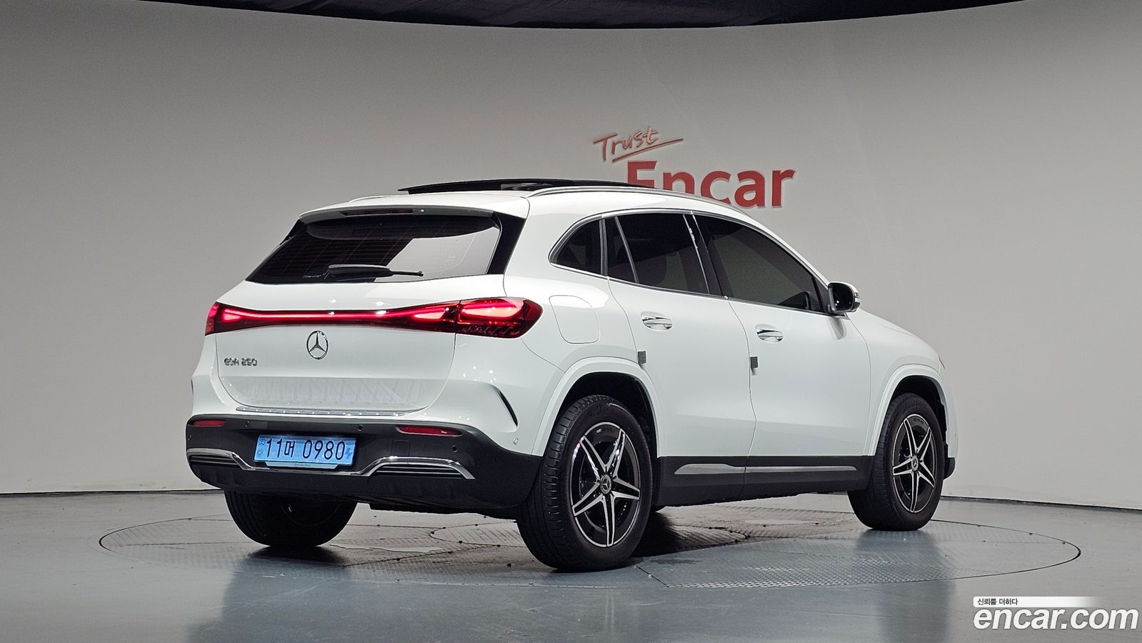 Mercedes-Benz EQA