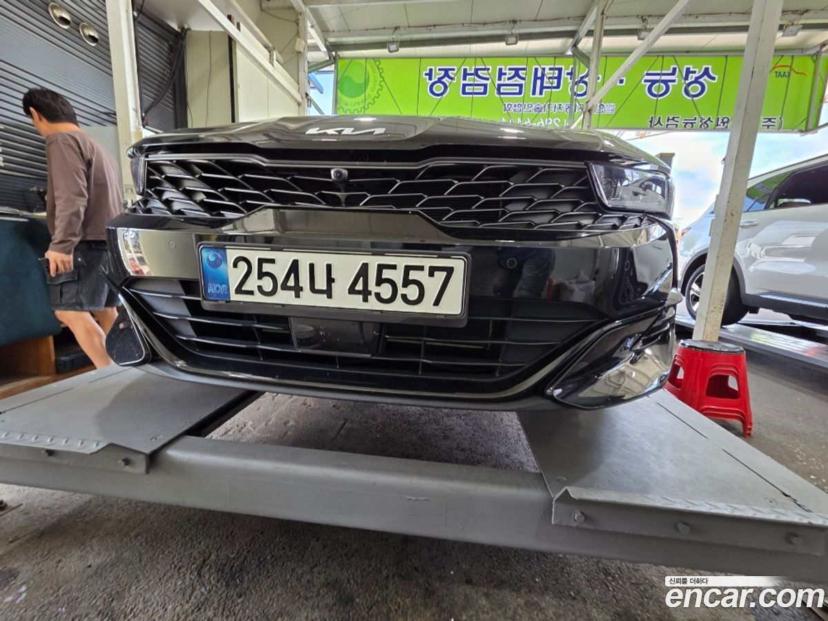 Kia K5 Mk3