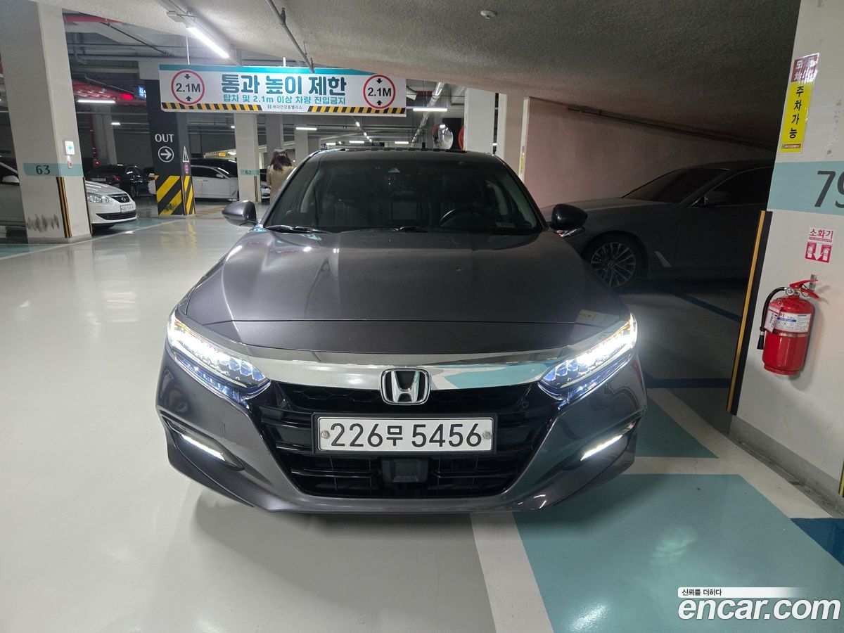 Honda Accord Mk10