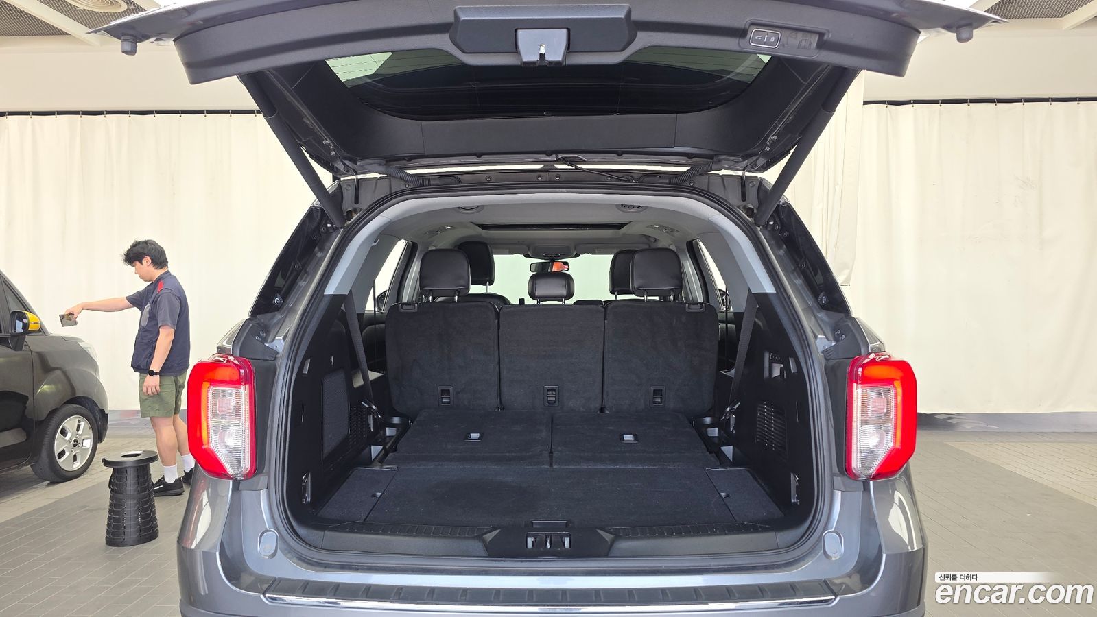 Ford Explorer Mk6