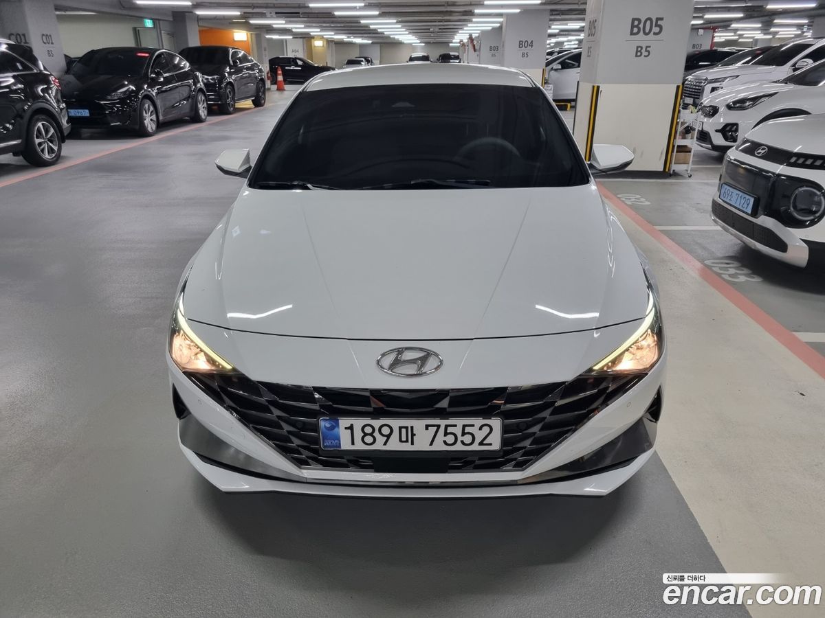 Hyundai AVANTE