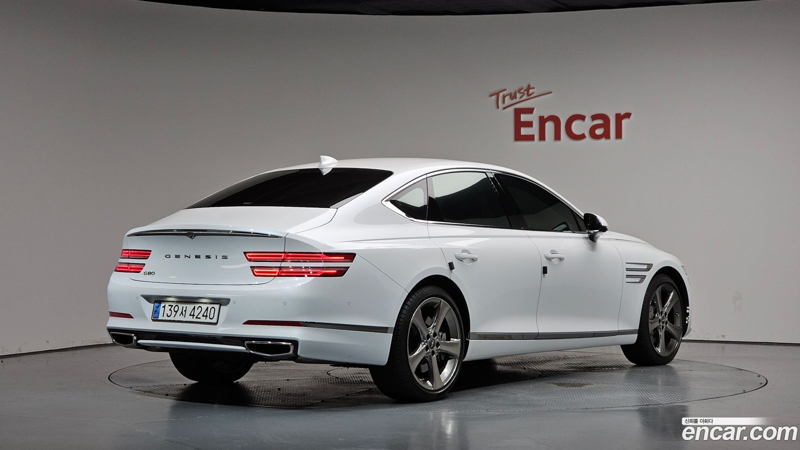 Genesis G80