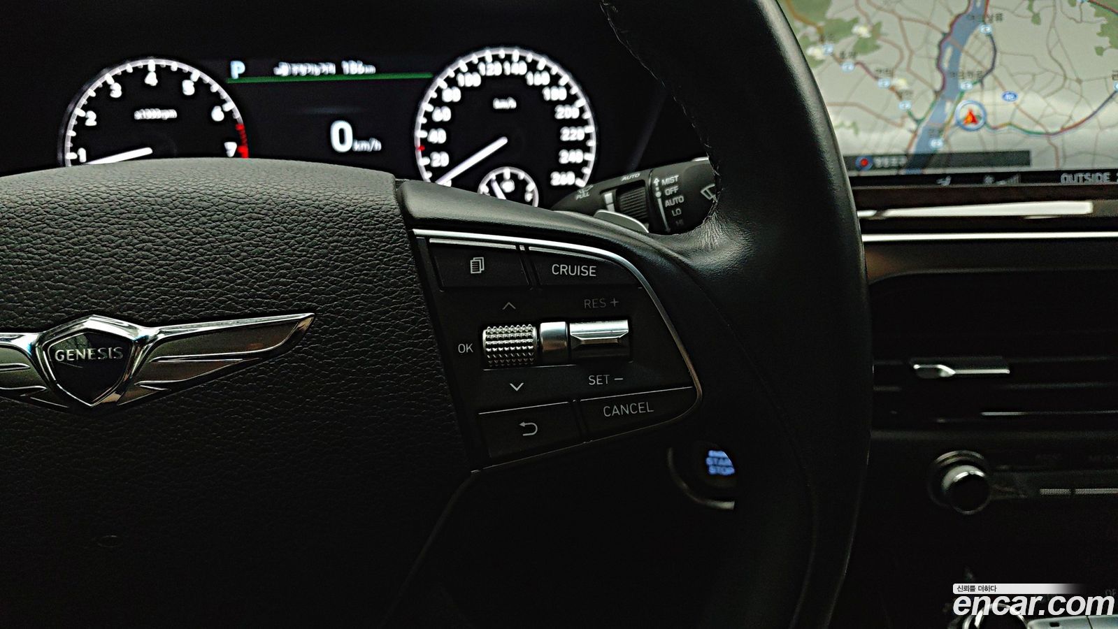 Genesis EQ900